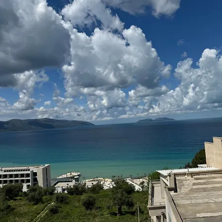 Sea View *